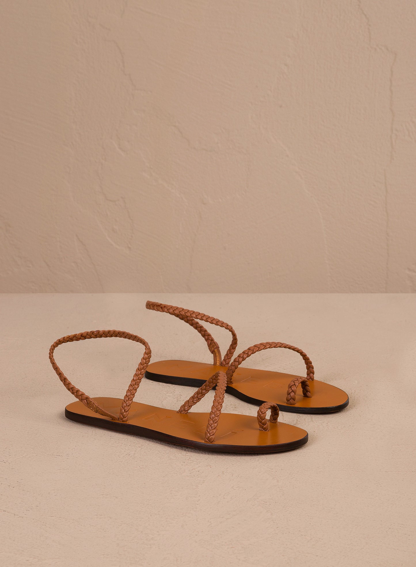 BRAID TOE RING LEATHER SANDALS