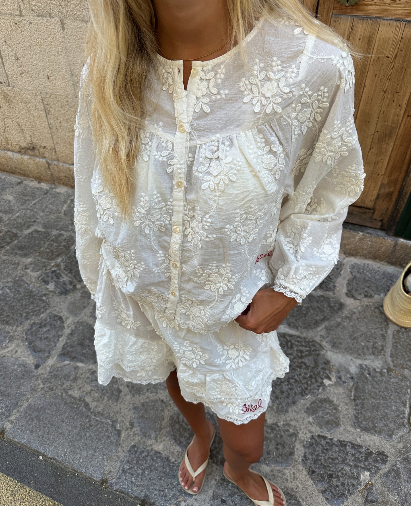 DELPHINE SHORT