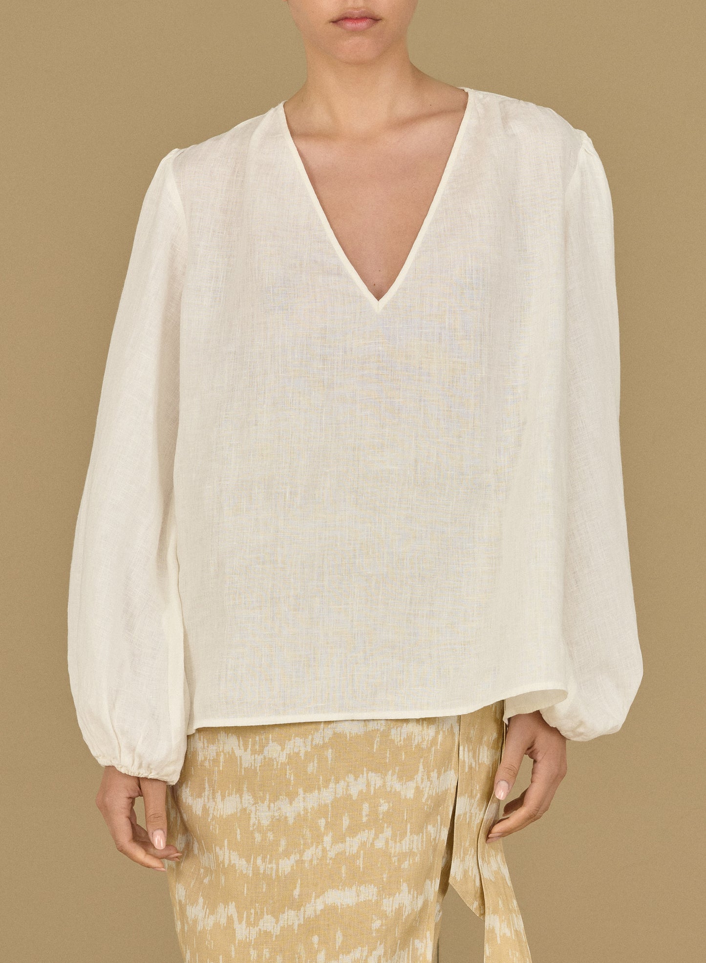 BLOUSE ABULLONADA