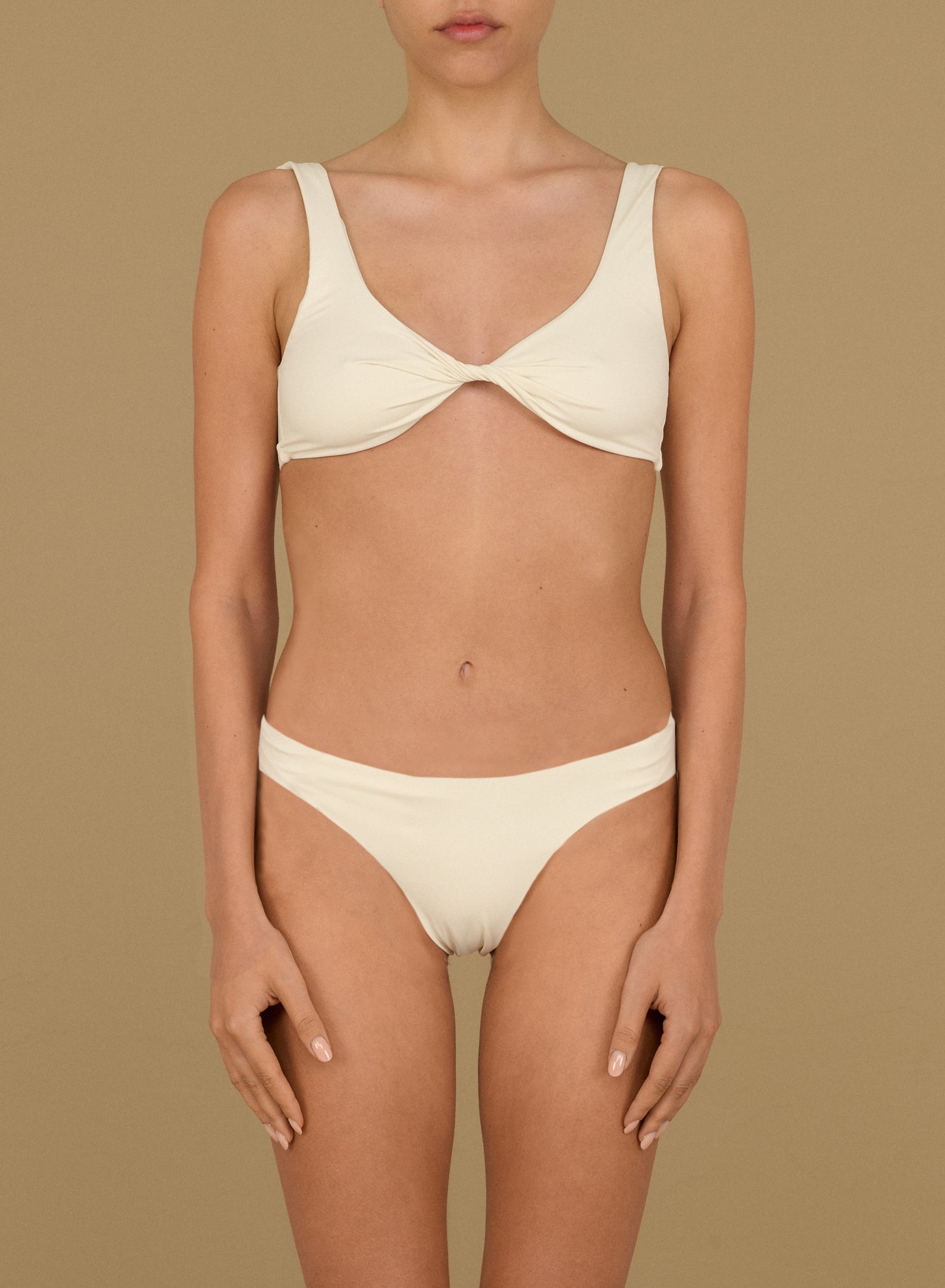 TWIST-FRONT BRALETTE BIKINI